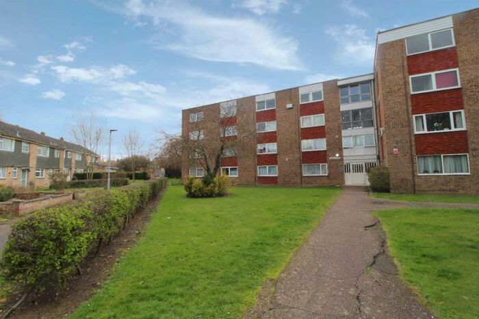 1 Bedroom Flat To Rent In Aelfric Court, Brickhill, MK41