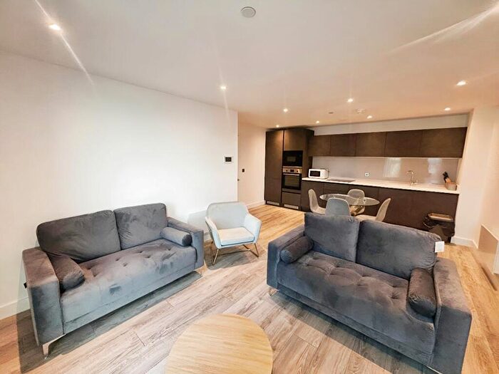 2 Bedroom Apartment To Rent In The Blade, Silvercroft Street, Manchester, M15