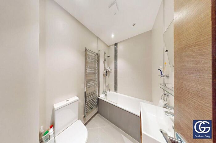 2 Bedroom Apartment To Rent In Charlotte Court, East Barnet Road, London, EN4