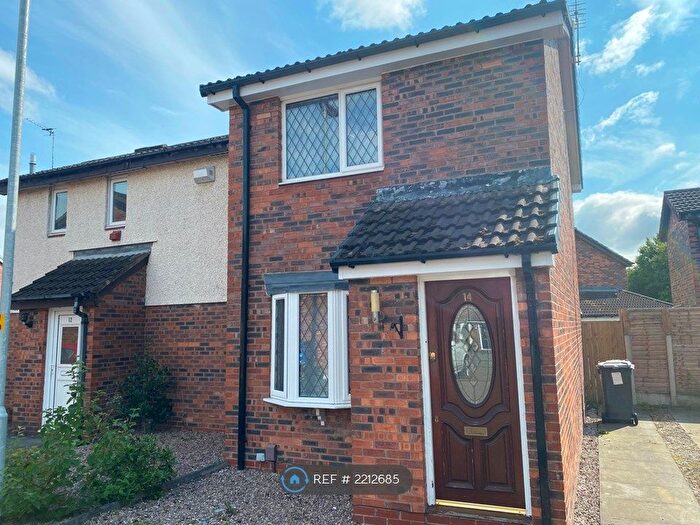 2 Bedroom Semi-Detached House To Rent In Chepstow Close, Warrington, WA5