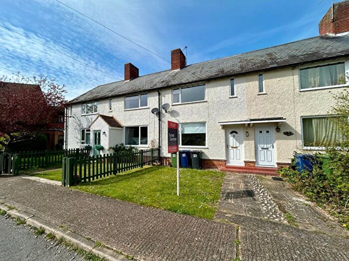 2 Bedroom Terraced House To Rent In Whitehall Gardens, Cambridge, CB22