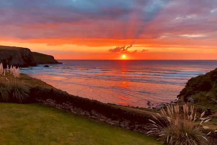 5 Bedroom Detached House For Sale In Templeton, Mawgan Porth, TR8