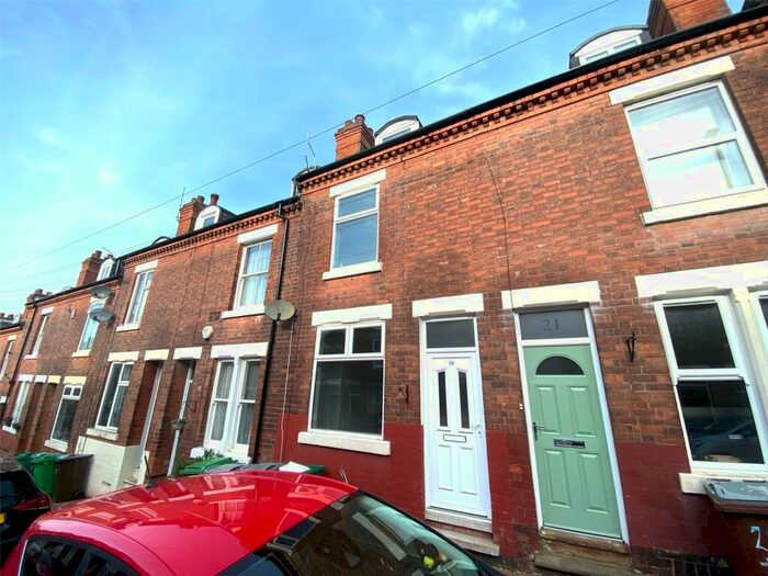 3 Bedroom Terraced House To Rent In Roberts Street, Nottingham, Nottinghamshire, NG2