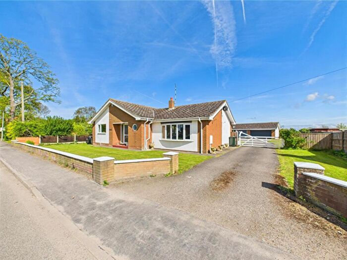 4 Bedroom Detached Bungalow For Sale In Main Road, Maltby Le Marsh, LN13