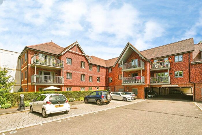 2 Bedroom Retirement Property For Sale In Granham Close, Marlborough, SN8