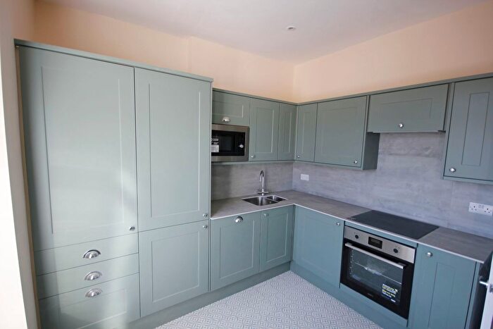 1 Bedroom Flat To Rent In High Street, Staple Hill, Bristol, BS16