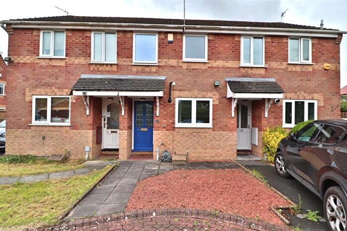 2 Bedroom Town House For Sale In Shanklin Close, Great Sankey, Warrington, WA5