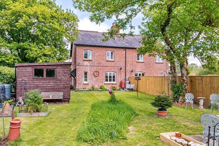 3 Bedroom Farm House For Sale In Brickyard Cottages, Peggs Farm, Farrington, Blandford, DT11