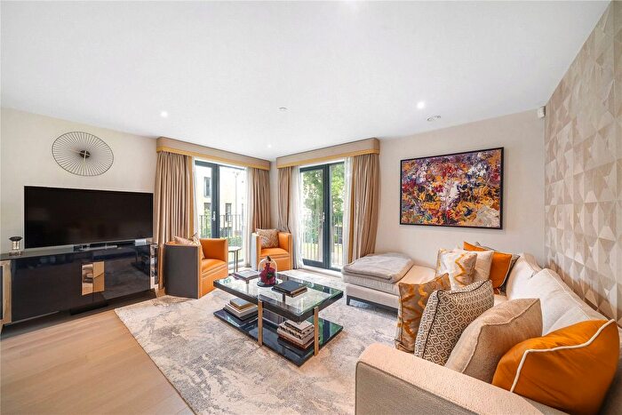 5 Bedroom Detached House To Rent In Beatrice Place, Southfields, London, SW19