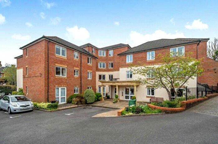 1 Bedroom Flat For Sale In Highfield Lane, Southampton, Hampshire, SO17