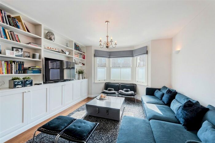 4 Bedroom Terraced House To Rent In Glebe Street, Chiswick, London, W4