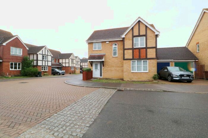 3 Bedroom Detached House To Rent In Acorn Close, Kingsnorth, Ashford, TN23