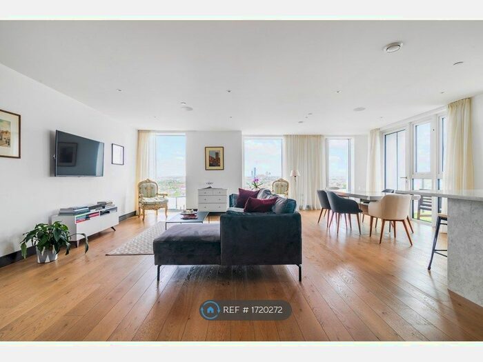 3 Bedroom Flat To Rent In Marquis House, London, W6