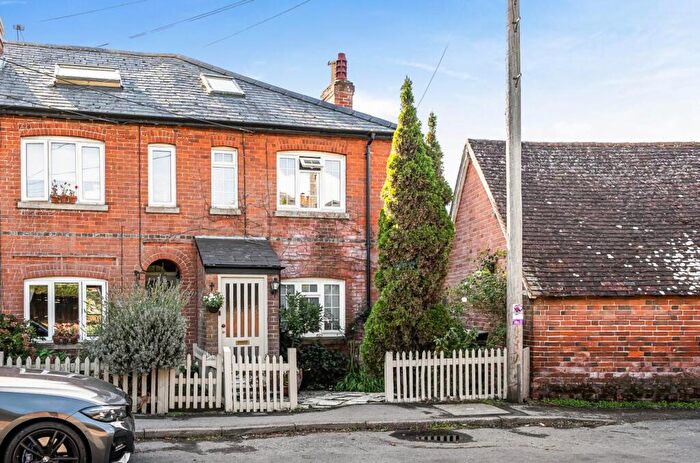 2 Bedroom End Of Terrace House For Sale In Boyatt Lane, Otterbourne, Winchester, SO21