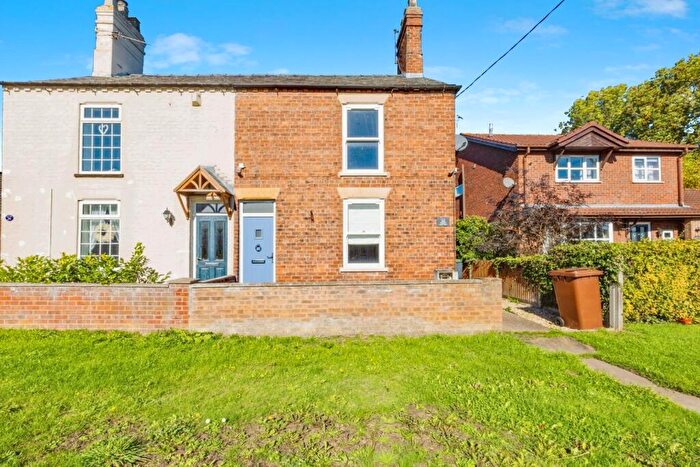 2 Bedroom Semi-Detached House For Sale In Lincoln Road, Metheringham, Lincoln, LN4