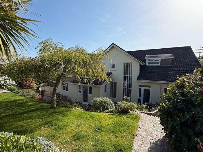 4 Bedroom Detached House For Sale In Tower Park, Fowey, PL23