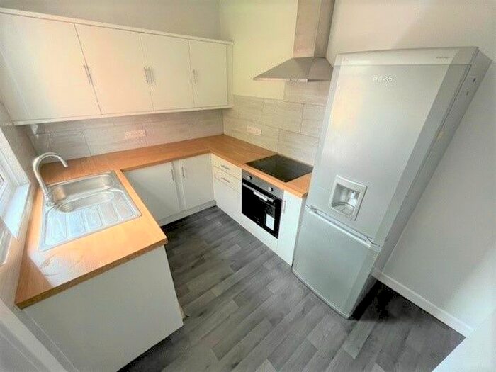 3 Bedroom Terraced House To Rent In Waterloo Terrace, Ashton-On-Ribble, Preston, PR2
