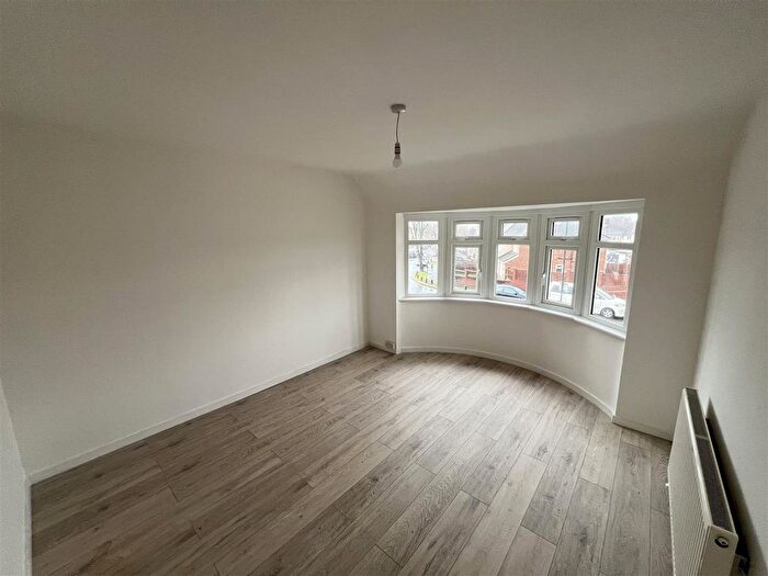 4 Bedroom Terraced House To Rent In Victoria Avenue, Wembley, HA9