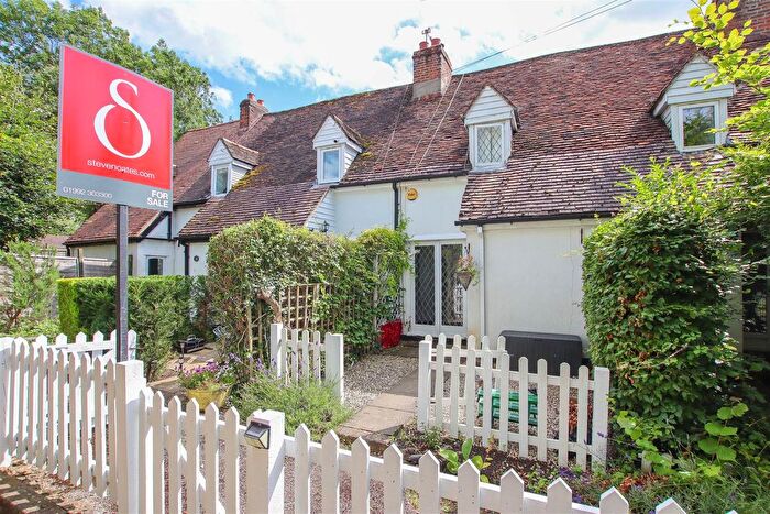 1 Bedroom Terraced House For Sale In Colliers End, Ware, SG11