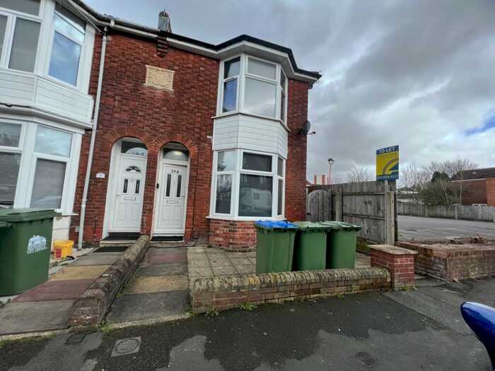 1 Bedroom Flat To Rent In Carlisle Road, SO16