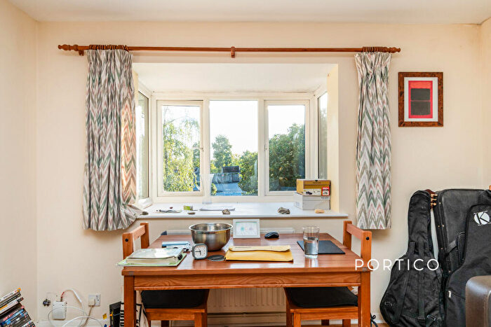 1 Bedroom Flat To Rent In Grange Road, Leyton, E10