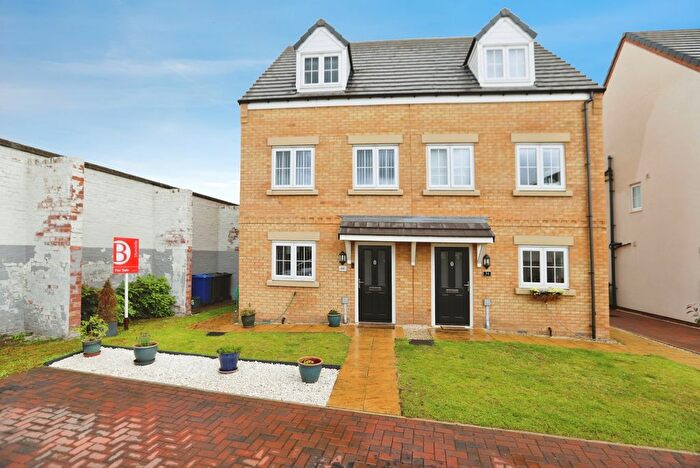 3 Bedroom Semi-Detached House For Sale In Thorpe Gardens, Doncaster, South Yorkshire, DN4