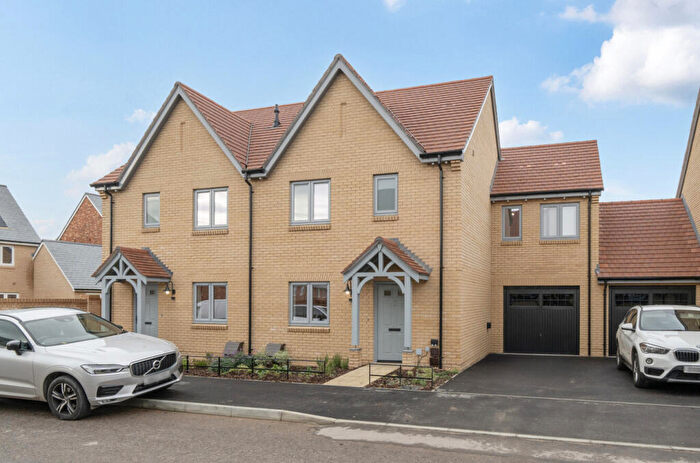 4 Bedroom Semi Detached House For Sale In Heritage Place, North Stoneham Park, North Stoneham, Eastleigh, SO50