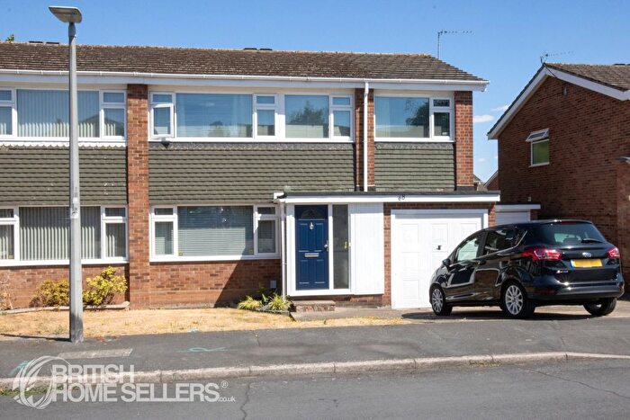 4 Bedroom Semi-Detached House For Sale In Granville Gardens, Hoddesdon, Hertfordshire, EN11