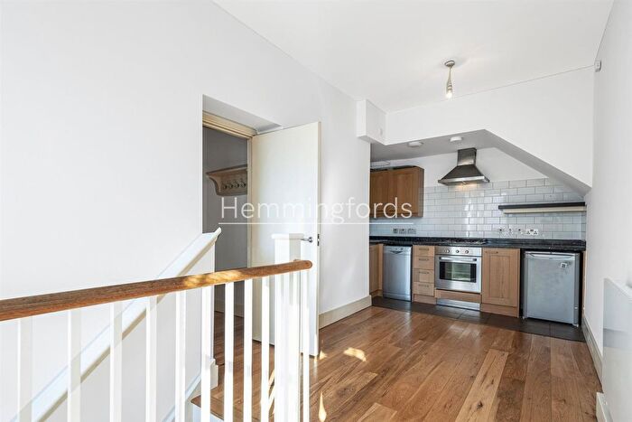 1 Bedroom Maisonette To Rent In Victory House, Castlehaven Road, Camden, NW1