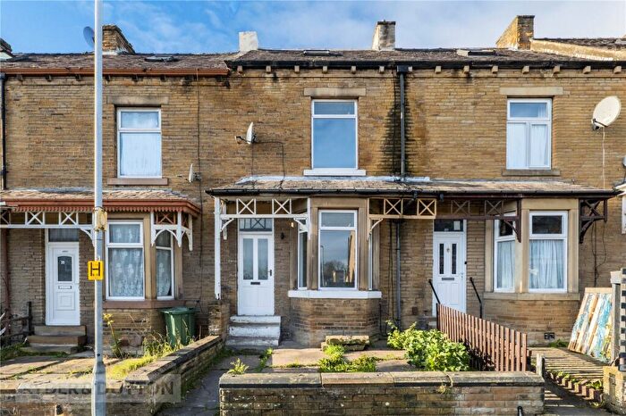 2 Bedroom Terraced House For Sale In Sufton Street, Birkby, Huddersfield, West Yorkshire, HD2
