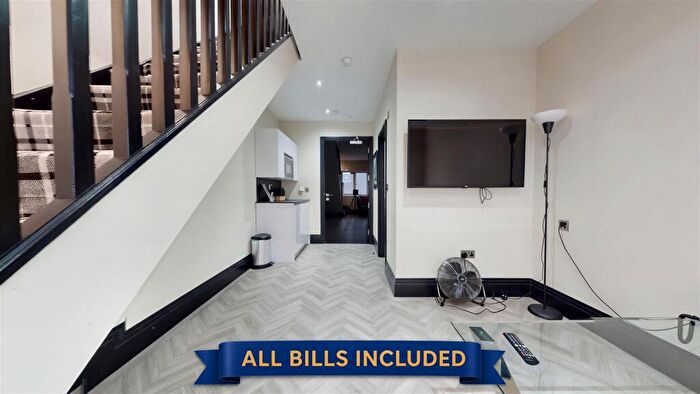 1 Bedroom Duplex To Rent In Stanley Street, Southport, PR9