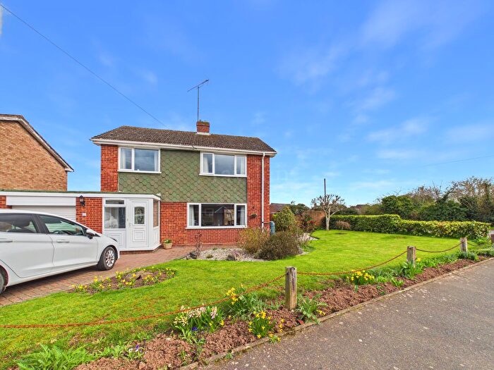 3 Bedroom Detached House For Sale In Abberley Avenue, Stourport On Severn, DY13