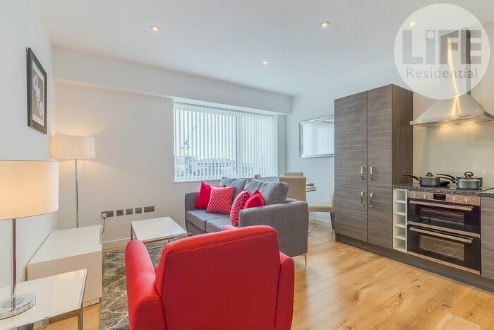 1 Bedroom Flat To Rent In Waterside, Union House, 23 Clayton Road, Hayes UB3