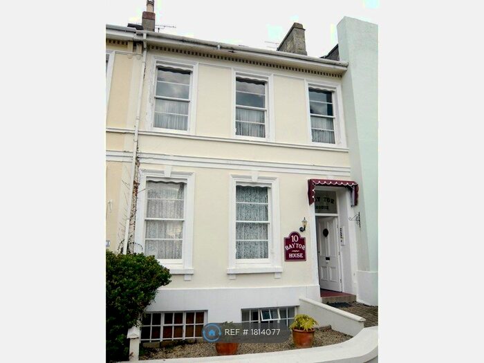 Studio To Rent In Scarborough Road, Torquay, TQ2