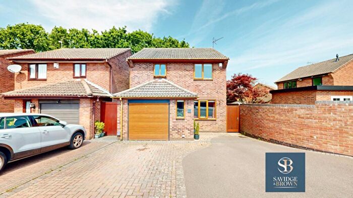 3 Bedroom Detached House For Sale In Blisworth Way, Swanwick, DE55