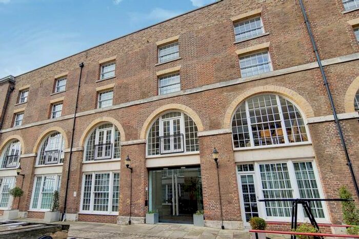 1 Bedroom Flat To Rent In The Highway, Wapping, London, E1W