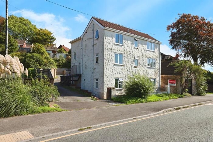 2 Bedroom Flat For Sale In Castle Road, Salisbury, SP1