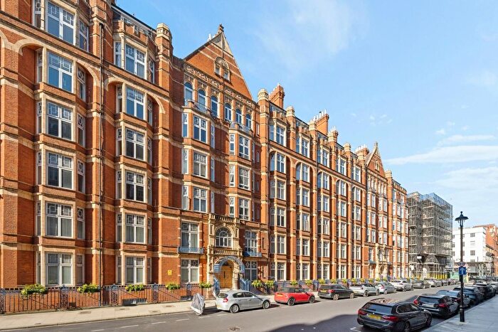 1 Bedroom Flat To Rent In Bickenhall Mansions, W1U