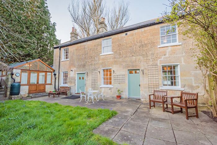 3 Bedroom Cottage To Rent In Rosemount Lane, Bath, BA2