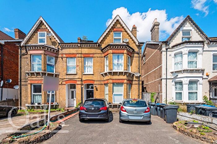 2 Bedroom Apartment To Rent In Morland Road, Addiscombe, CR0