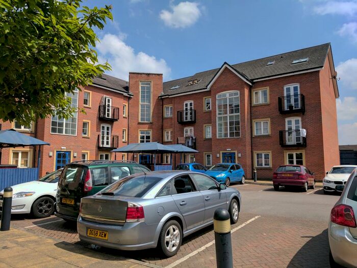 2 Bedroom Apartment To Rent In Wilcock Street, Hulme, M16