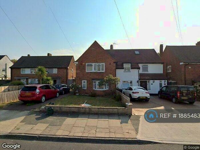3 Bedroom Semi-Detached House To Rent In Coombe Drive, Ruislip, HA4