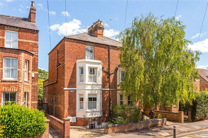 4 Bedroom Semi-Detached House To Rent In Kingston Road, Oxford, OX2