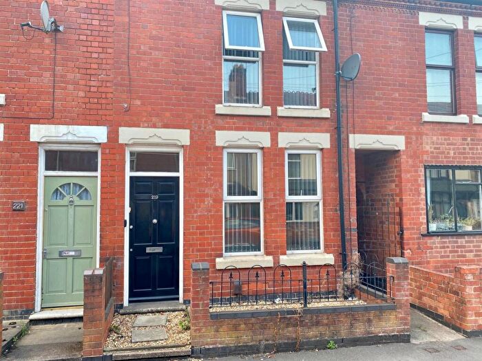 2 Bedroom Terraced House To Rent In Gadsby Street, Attleborough, Nuneaton, CV11