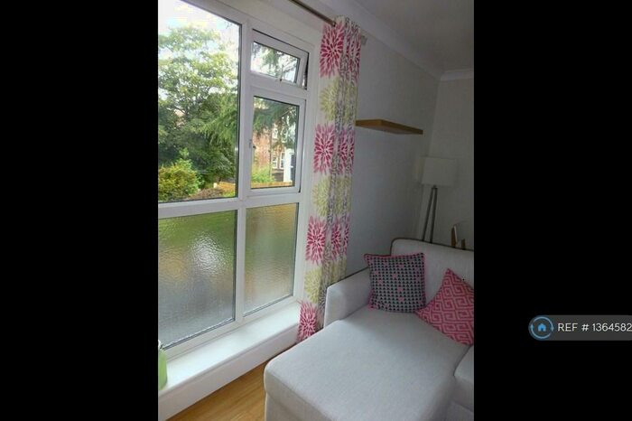1 Bedroom Flat To Rent In Hague Road, Manchester, M20