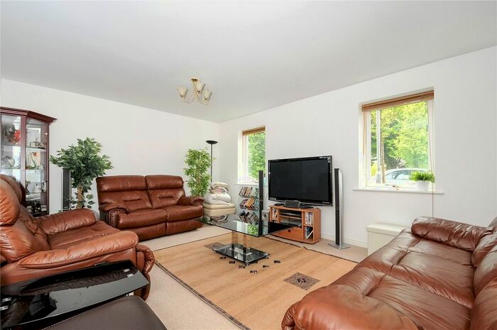 4 Bedroom Detached House To Rent In Vulcan Drive, Bracknell, Berkshire, RG12