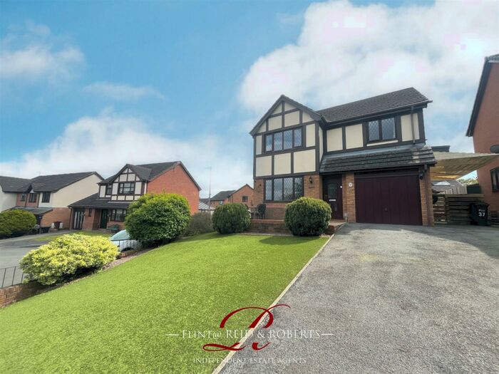4 Bedroom Detached House For Sale In Birch Ridge, Flint, CH6