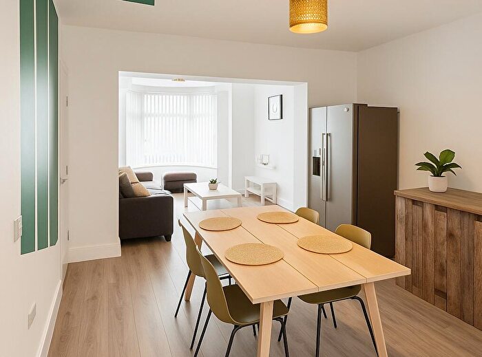 4 Bedroom House To Rent In City Road, Sheffield, S2