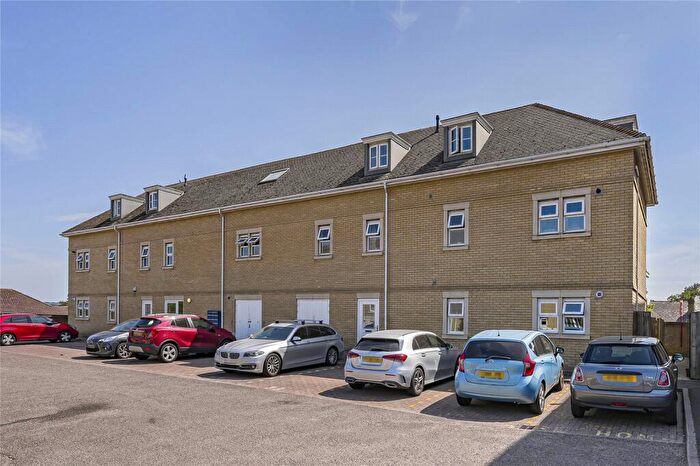 1 Bedroom Penthouse For Sale In Constance Grove, Dartford, Kent, DA1