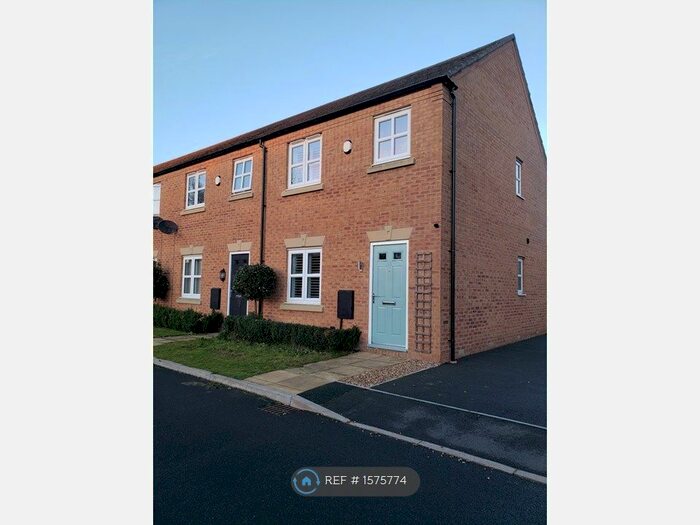 3 Bedroom End Of Terrace House To Rent In Avocet Avenue, Liverpool, L19